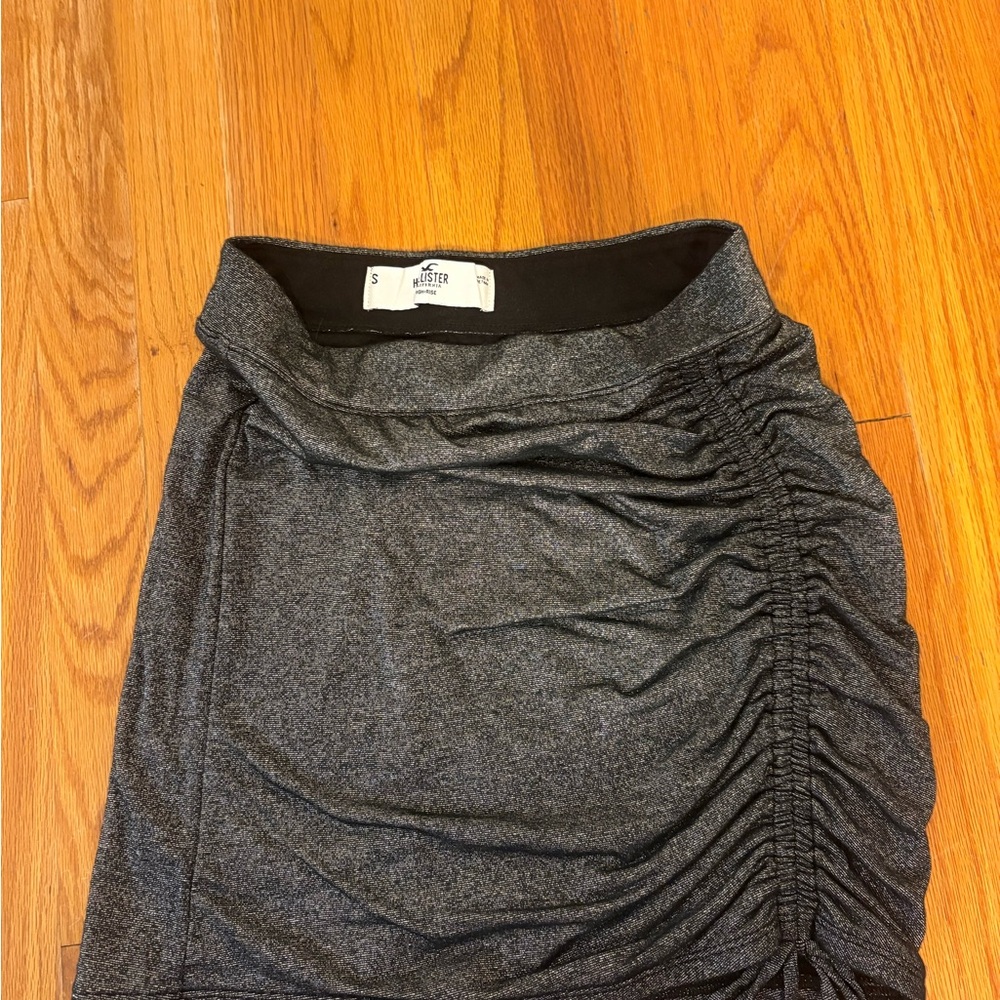 Hollister Gray Ruched Skirt